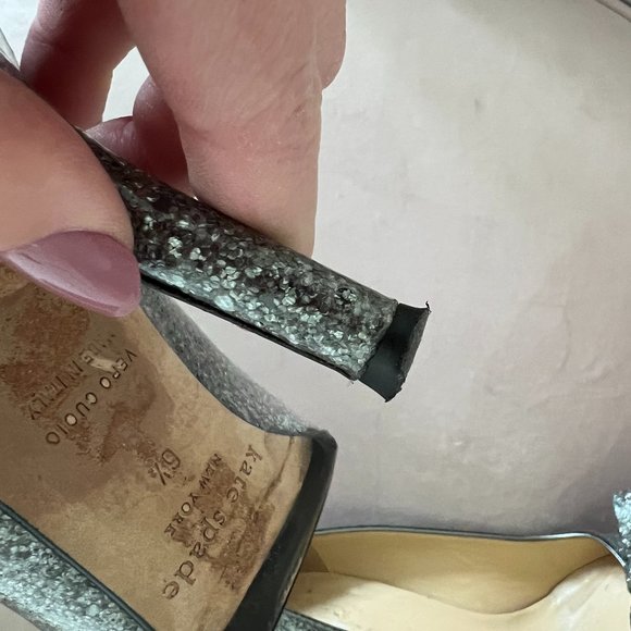 kate spade Krysta silver pewter metallic bow heels pumps shoes size 6.5 - Picture 14 of 15